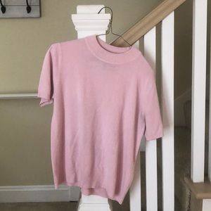 Short sleeve sweater